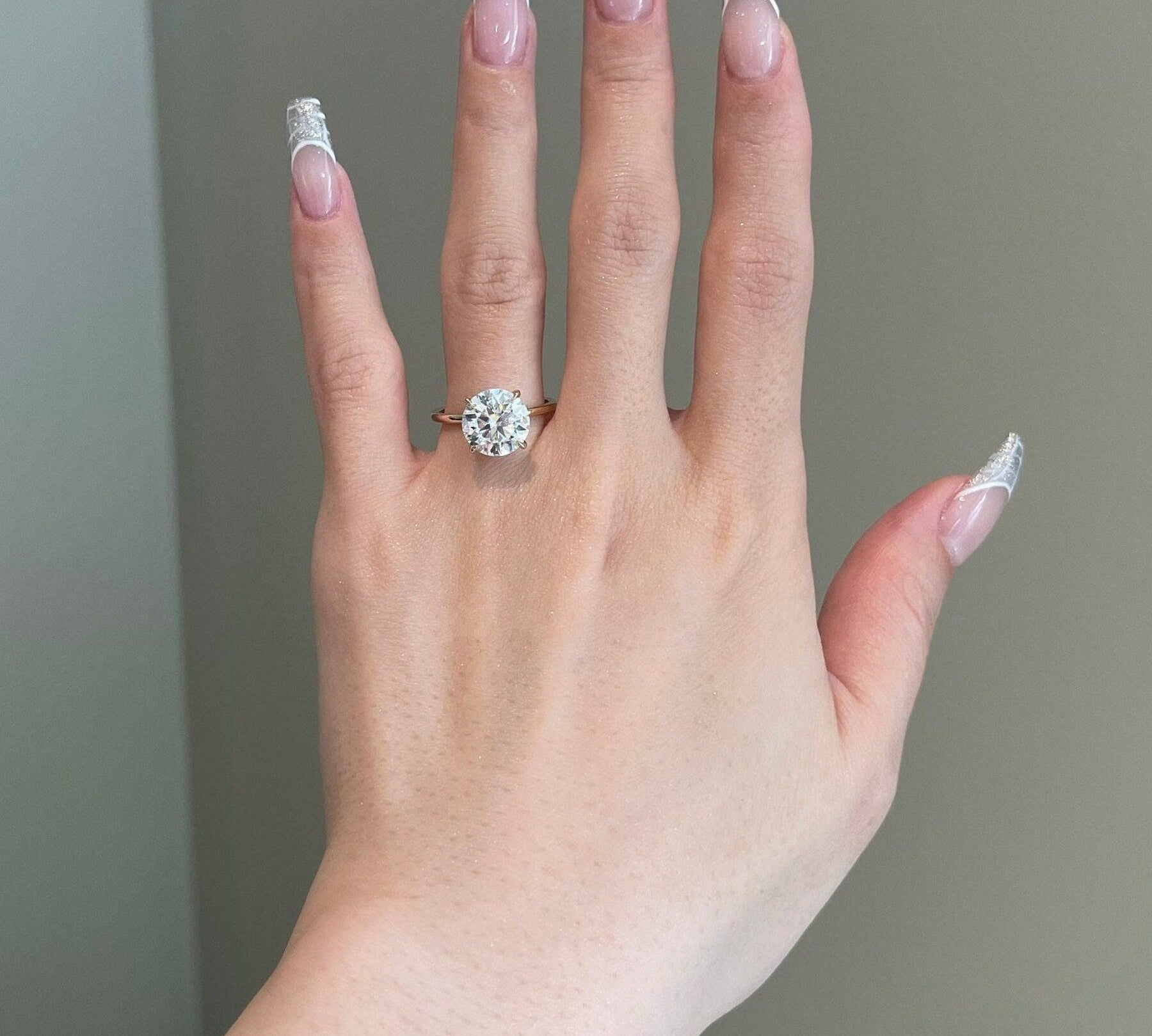 3.50 CT Round Shaped Moissanite Solitaire Engagement Ring 2