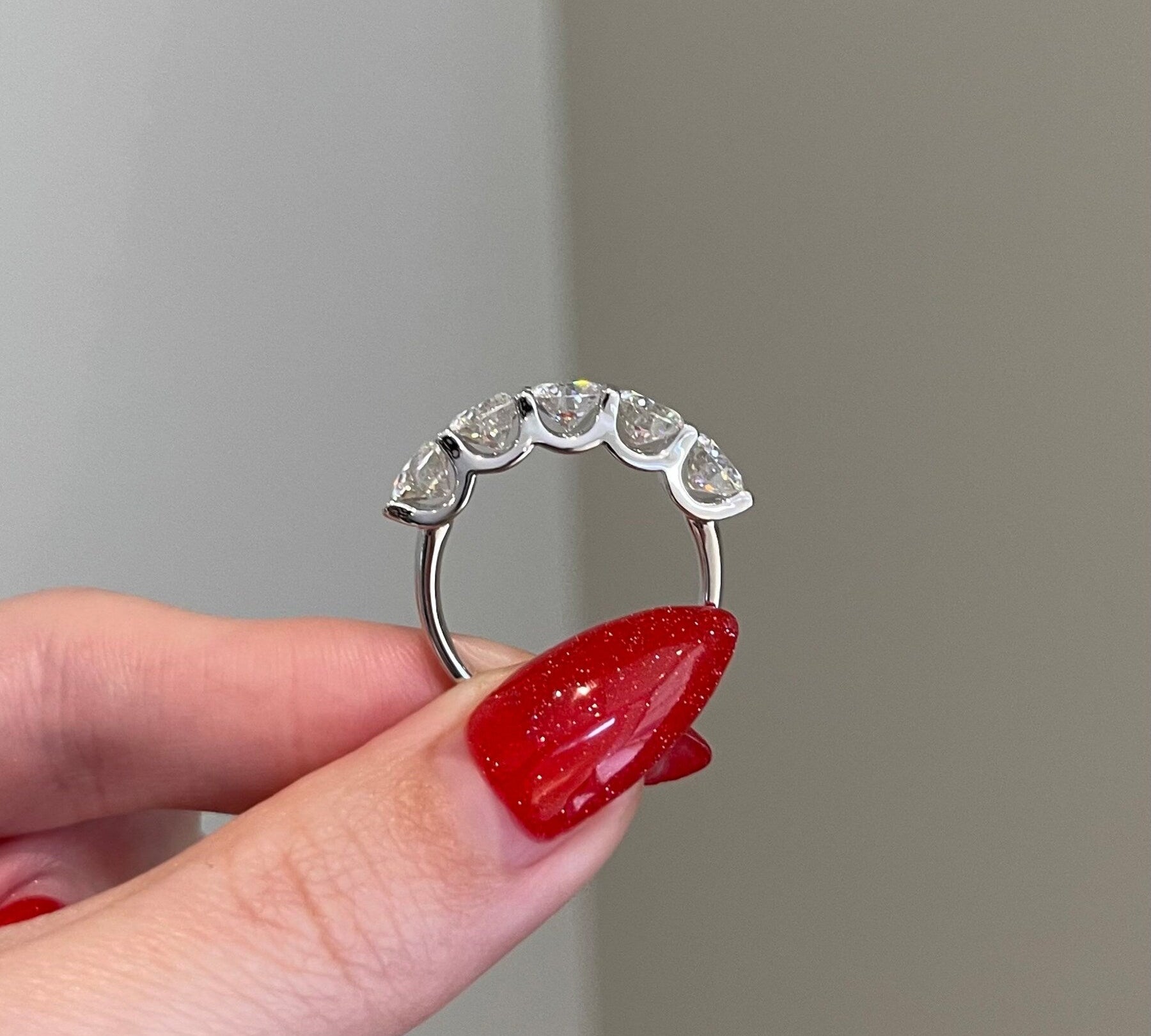 4.0 TCW Round Shaped Moissanite Five Stones Wedding Band 5