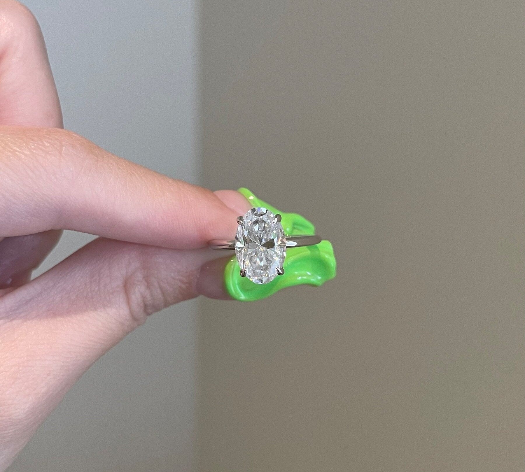 4.0 CT Oval Shaped Moissanite Solitaire Engagement Ring 2