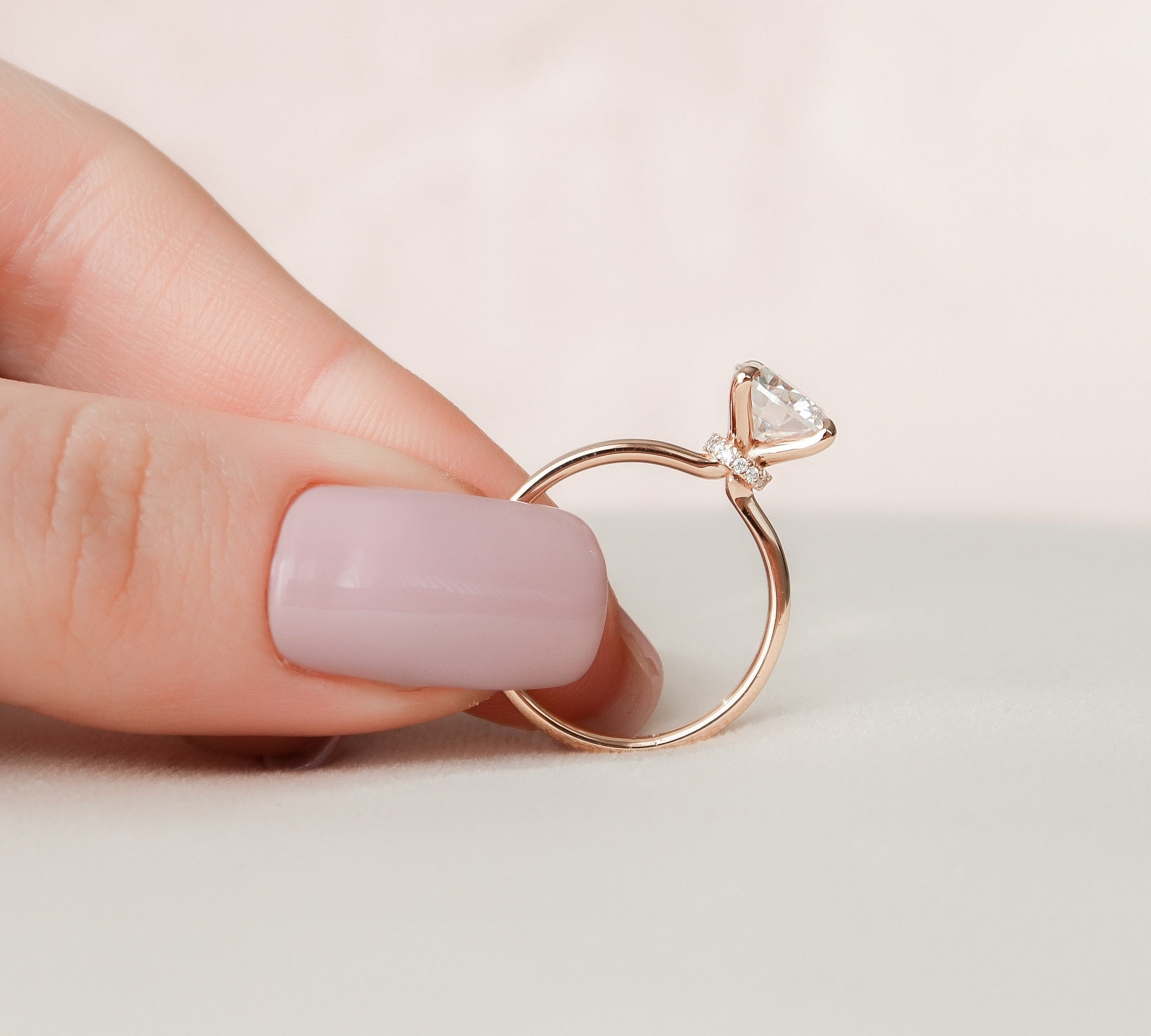 1.5 CT Round Hidden Halo Moissanite Engagement Ring 3