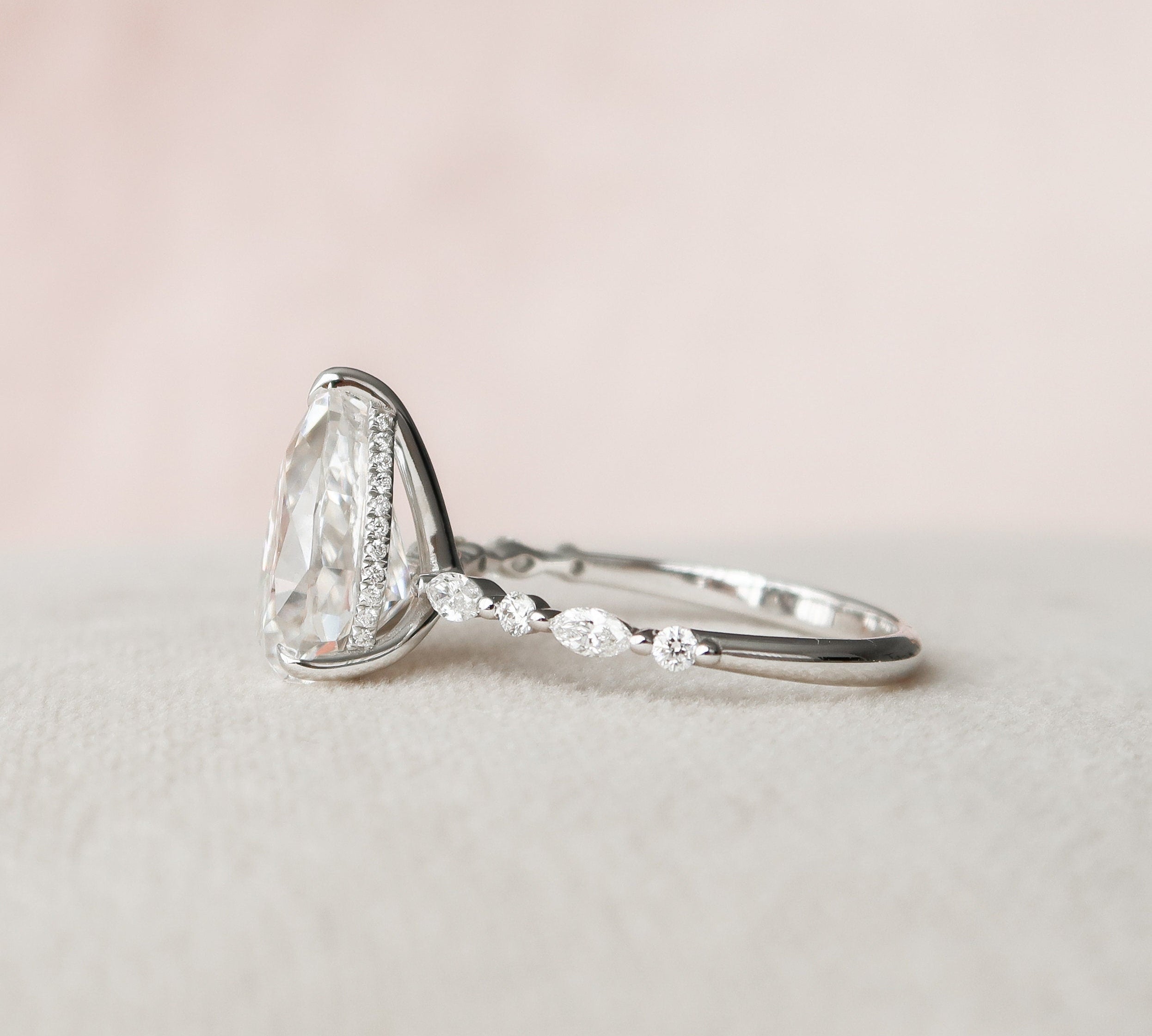 4.0 CT Pear Cut Pave Setting Moissanite Engagement Ring 2