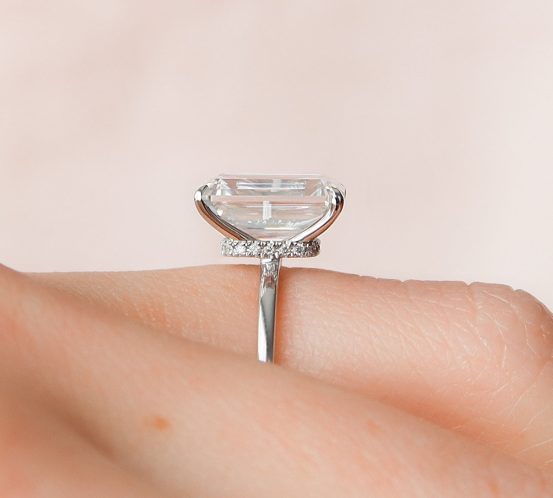 4.5 CT Emerald Solitaire Style Moissanite Engagement Ring 3