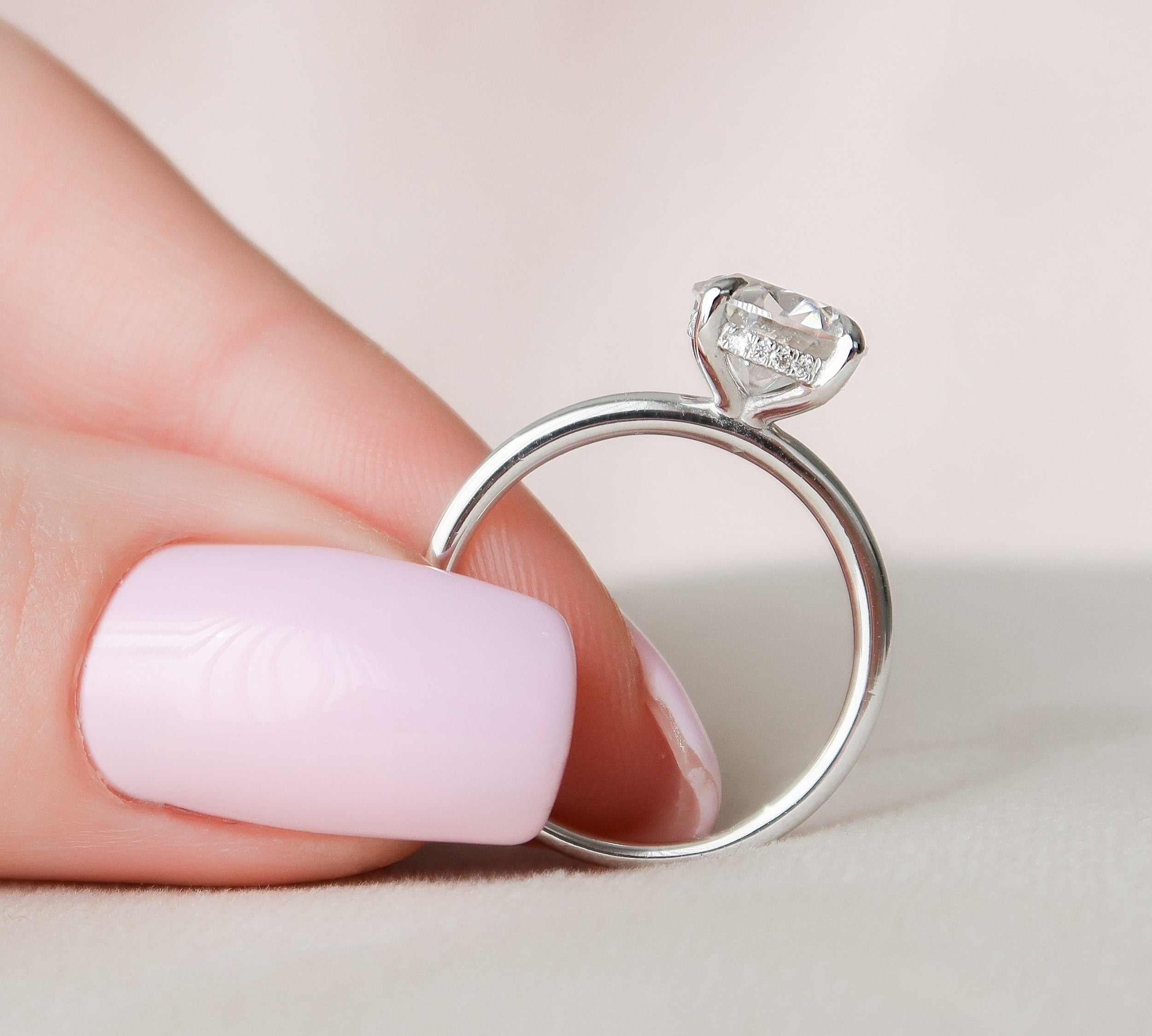 2.0 CT Round Cut Solitaire Style Moissanite Engagement Ring 3