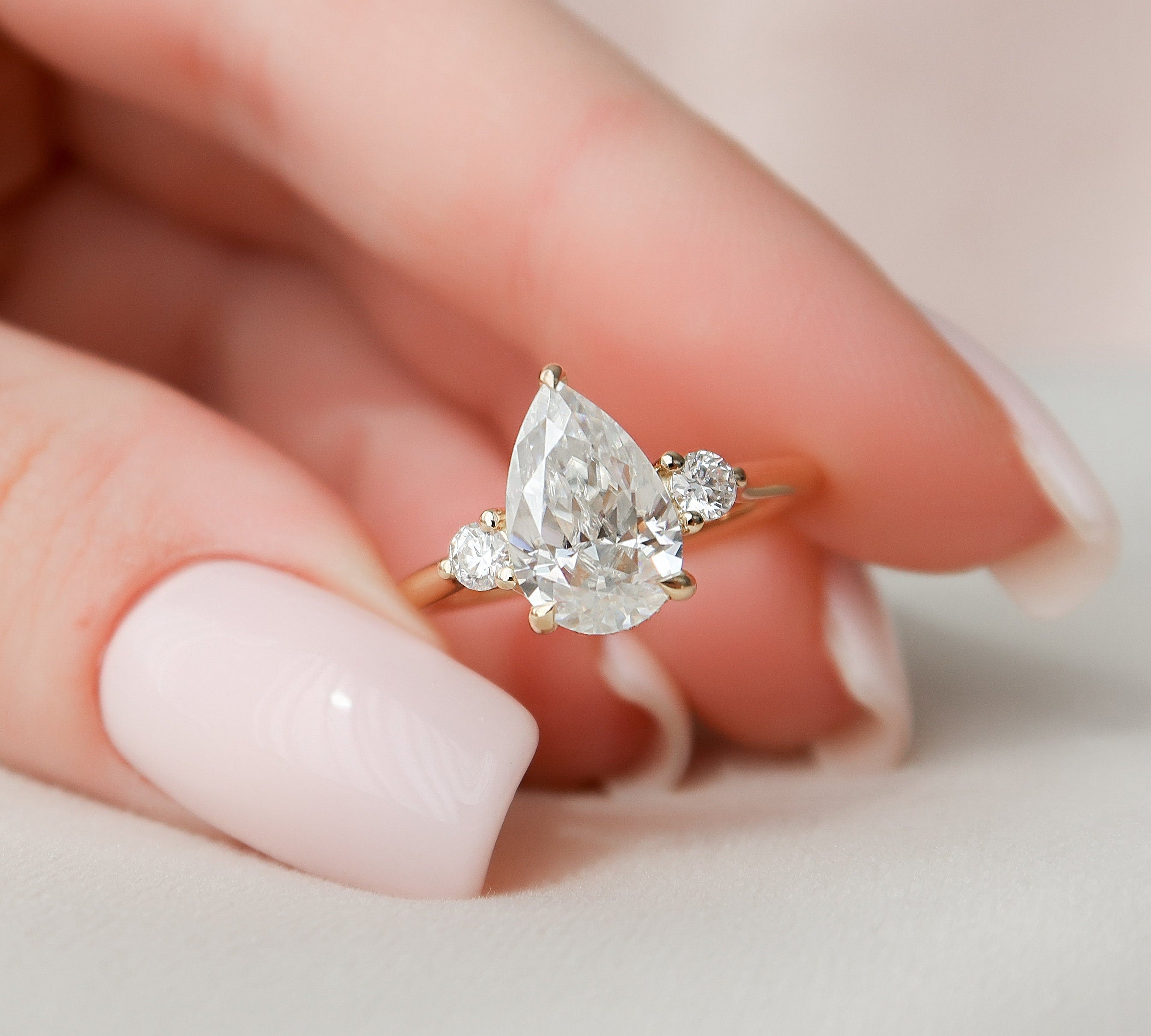 2.0 CT Pear Three Stone Moissanite Engagement Ring 2