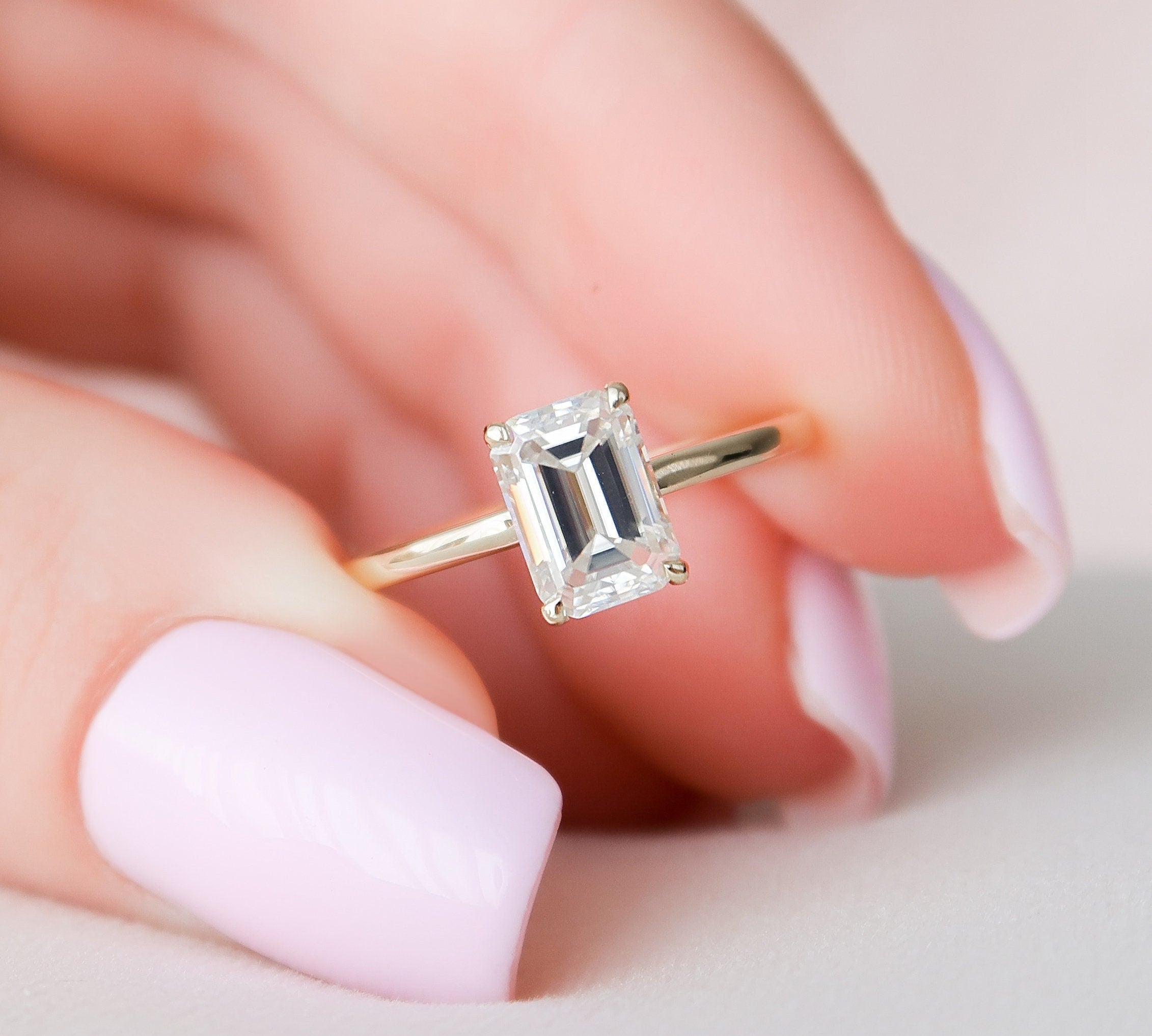 1.50 CT Emerald Solitaire Moissanite Engagement Ring 1