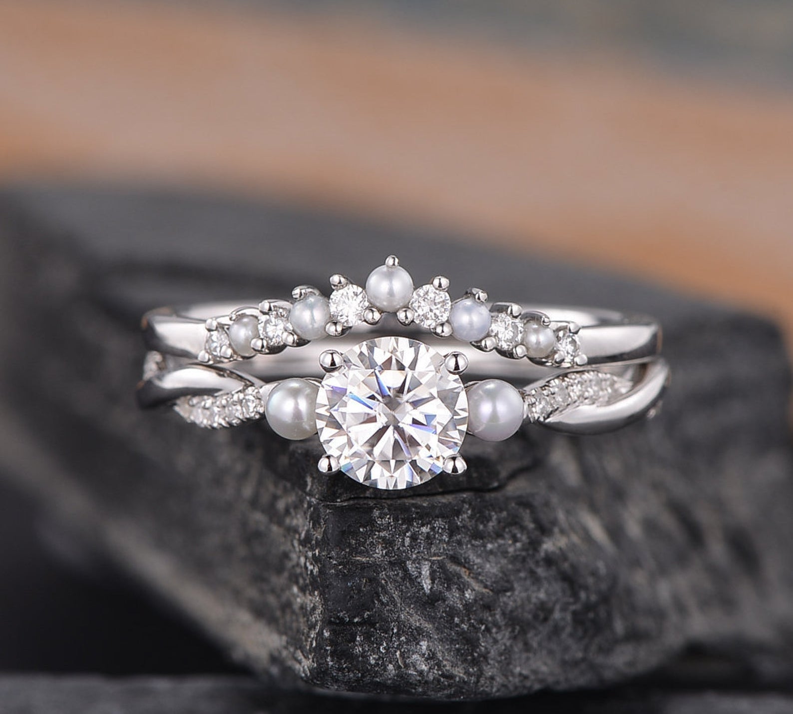 0.50 CT Round Twisted Pave Moissanite Bridal Ring Set 1