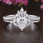 0.75 CT Pear Cluster Moissanite Bridal Ring Set 3