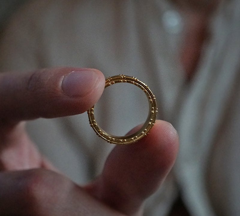 Classic Shield Textured Men's Wedding Band 3