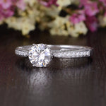 1.35 CT Round Cut Solitaire Moissanite Engagement Ring 5