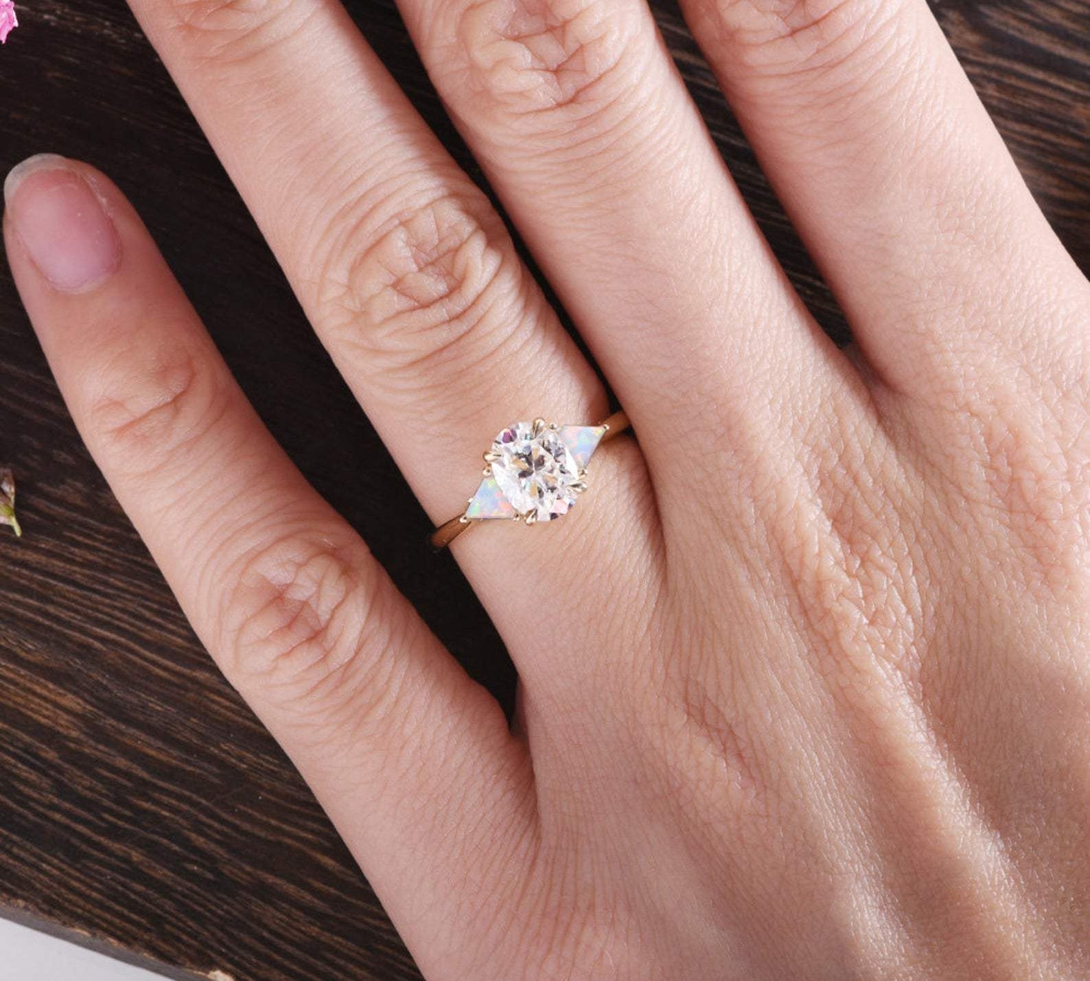 0.75 CT Oval Three Stone Moissanite Engagement Ring 3